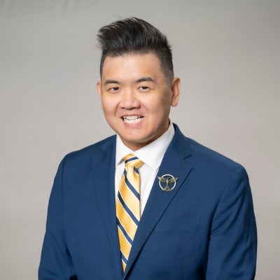 Sean Nguyen, the MGMA 2025 Harwick Innovation Award winner and System Director of the Interventional Pain Service Line at Ochsner Health